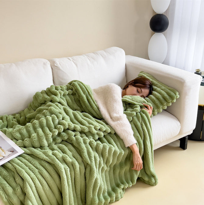 Soft Wind Bubble Velvet Blanket – Double-Sided Thick Warm Faux Rabbit Fur Throw
