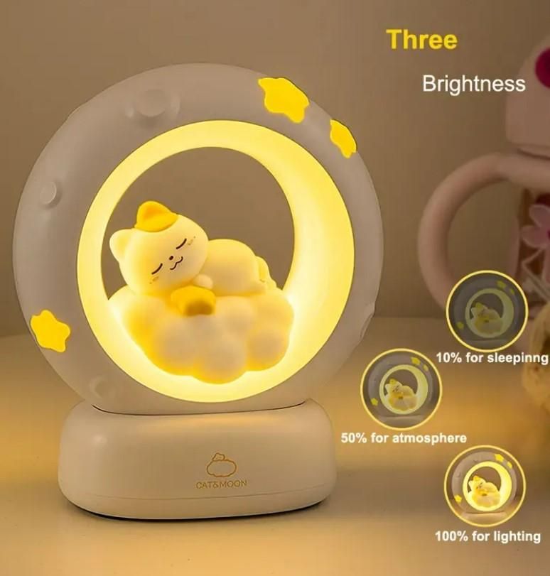 Sleeping Cat LED Night Light Lamp with Touch Control - Home Decor